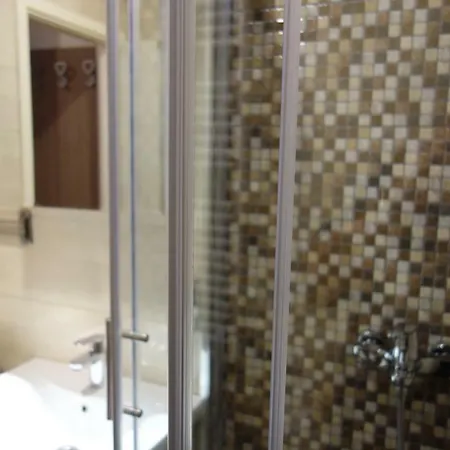 Green Garland Sanja,strict Center Apartment *